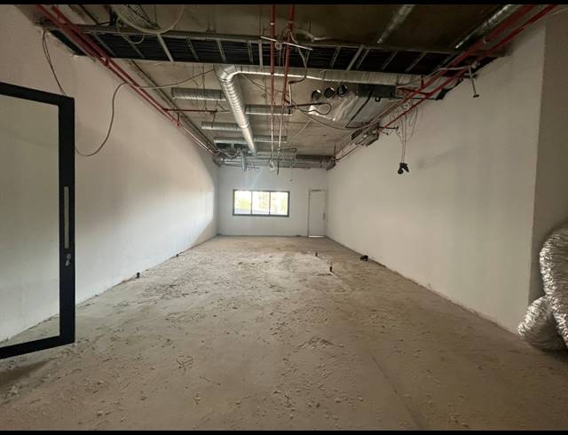 81M² RETAIL TO LET IN ILLOVO